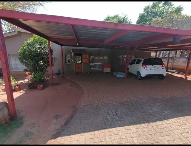 4 BEDROOM HOUSE FOR SALE IN BARBERTON